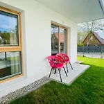 شقة Tropiki - Ogrodek, Jacuzzi, Sauny, Sala Zabaw, Bliard, Garaz, Do Plazy 400m Plaskie Dojscie Jastrzębia Góra