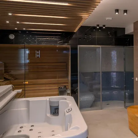 Apartmán Tropiki - Ogrodek, Jacuzzi, Sauny, Sala Zabaw, Bliard, Garaz, Do Plazy 400m Plaskie Dojscie *