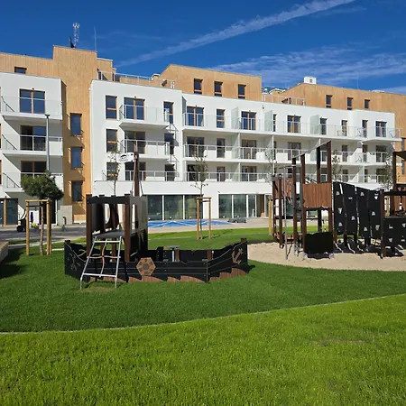 Tropiki - Ogrodek, Jacuzzi, Sauny, Sala Zabaw, Bliard, Garaz, Do Plazy 400m Plaskie Dojscie Apartmán