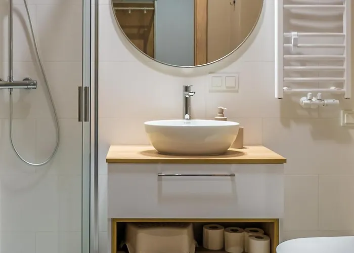 Apartament Tropiki - sala zabaw, bliard, garaż, do plaży 400m płaskie dojście Jastrzębia Góra